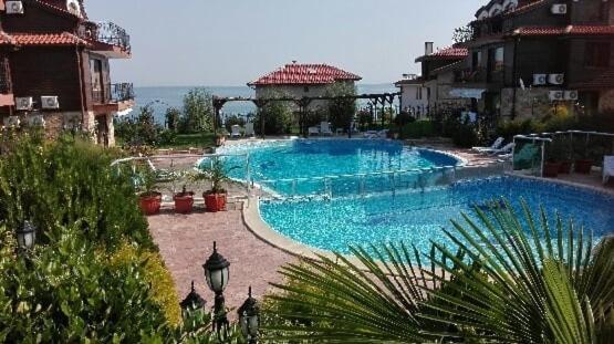 Лилия Apartment โซโซโปล ภายนอก รูปภาพ